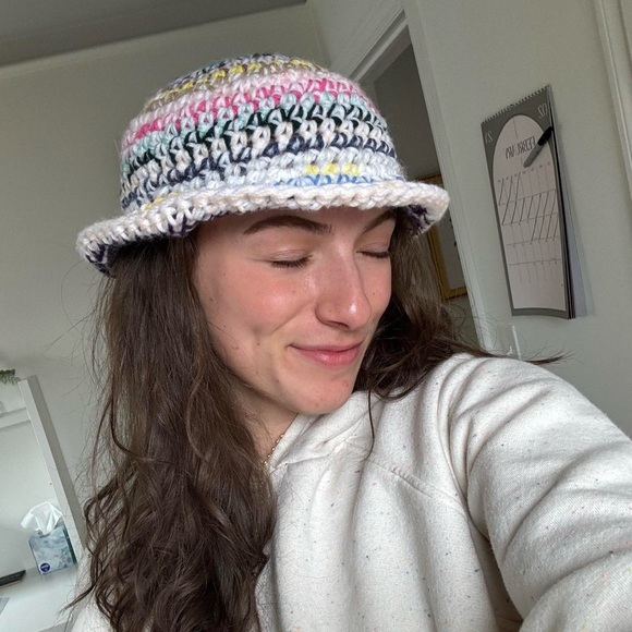 Handmade crochet bucket hat! - Picture 4 of 5
